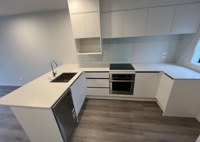  at 12/137 Hall Ave, Favona, Manukau City, Auckland