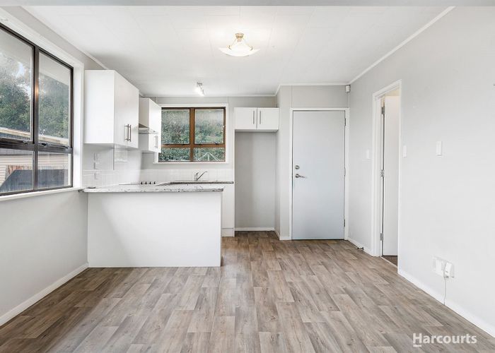  at 132 Chichester Drive, Rosehill, Papakura