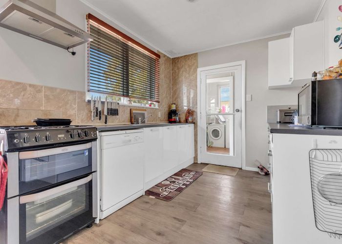  at 20 Ruapehu Street, Chartwell, Hamilton