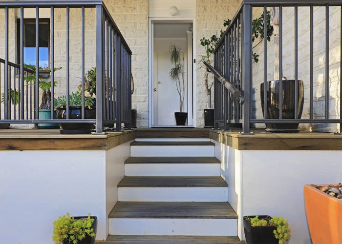  at 83 Churchill Drive, Taradale, Napier