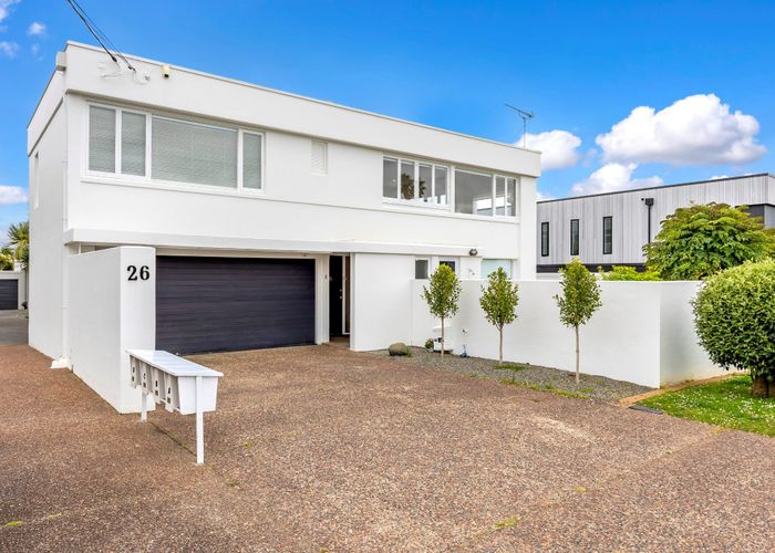  at 4/26 Sanders Avenue, Takapuna, Auckland