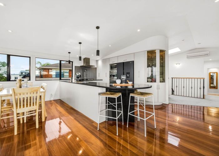  at 9a Scarboro Terrace, Murrays Bay, North Shore City, Auckland