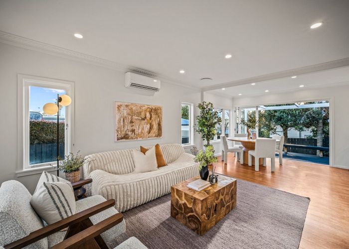  at 1/19 St Michaels Avenue, Point Chevalier, Auckland