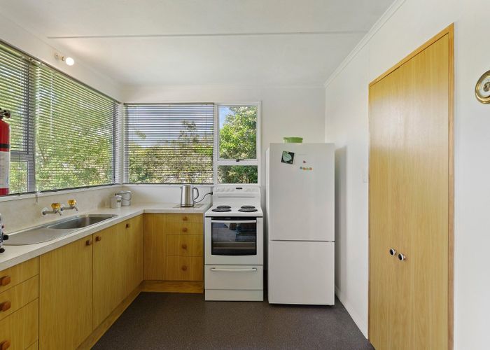  at 3 Arthur Street, Waikawa Beach, Manakau