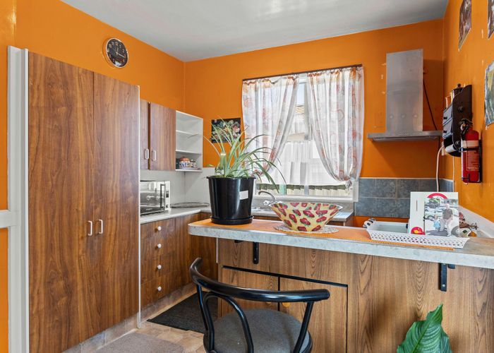  at 21 Hay Street, Bromley, Christchurch City, Canterbury