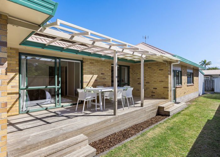  at 14 Laurie Street, Red Beach, Rodney, Auckland