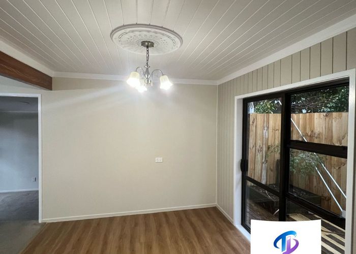  at 3/76 Kaurilands Road, Titirangi, Waitakere City, Auckland