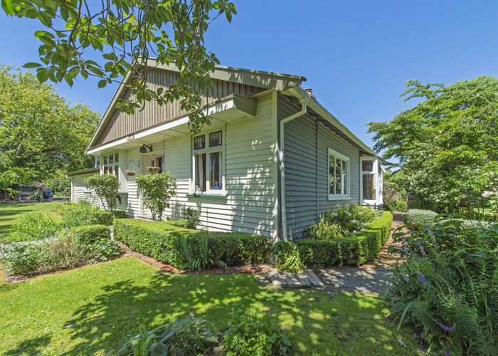 For sale 28 Sarsfield Street, Southbridge, Selwyn, Canterbury homes.co.nz