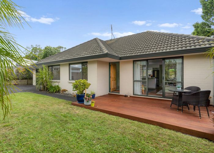  at 218c Moore Street, Howick, Manukau City, Auckland