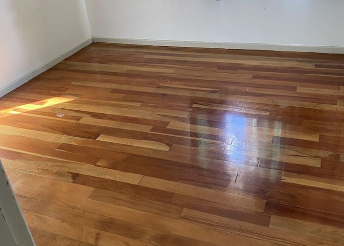  at 36 Fairdene Ave., Henderson, Waitakere City, Auckland