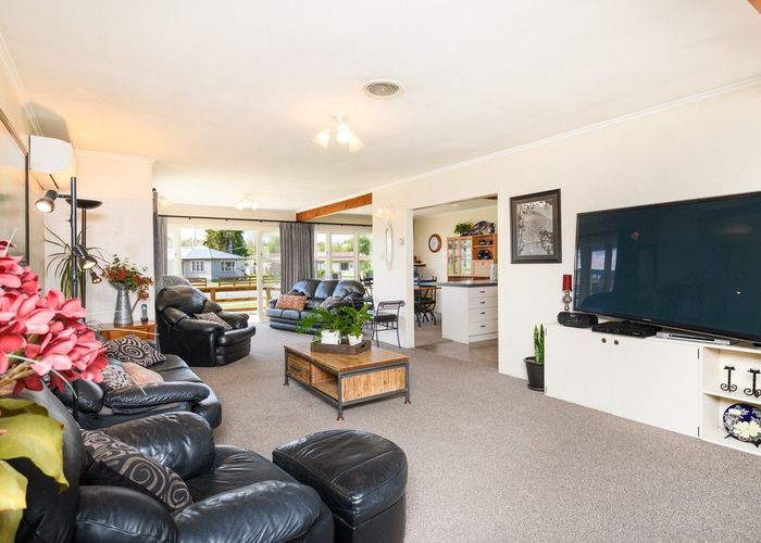  at 85 Willoughby Street, Feilding