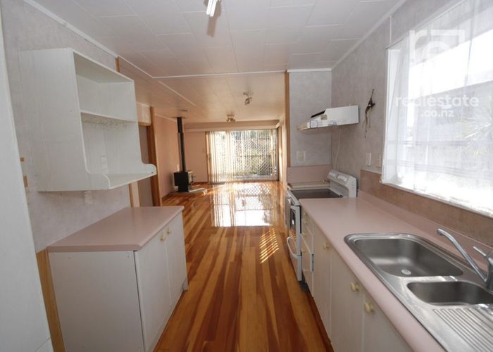  at Forrest Hill, North Shore City, Auckland