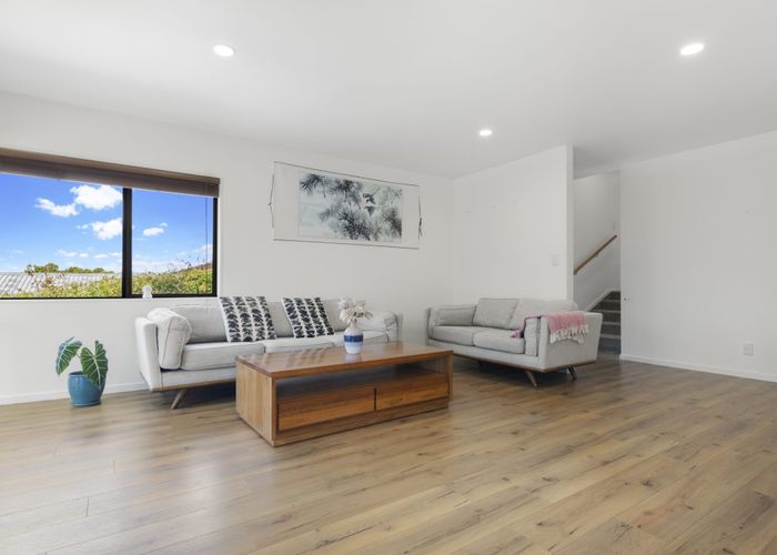  at 2/34 Sycamore Drive, Sunnynook, North Shore City, Auckland