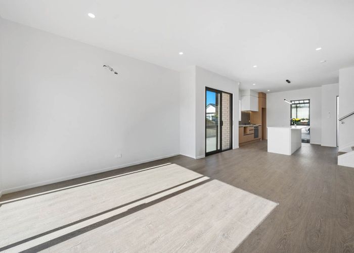  at 9b Kotiu Place, Massey, Waitakere City, Auckland