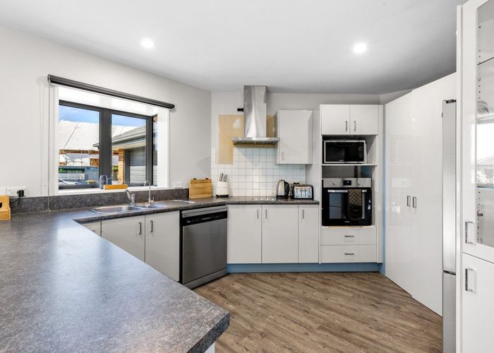  at 21 Eastwood Rise, Waimairi Beach, Christchurch City, Canterbury