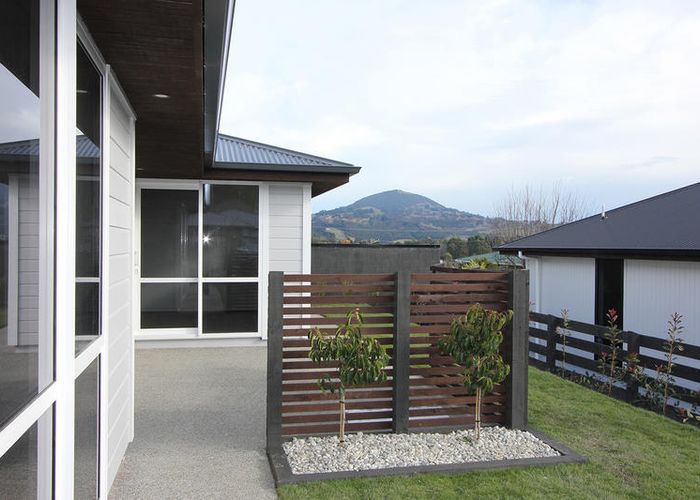  at 8 Trudi Place, Green Island, Dunedin