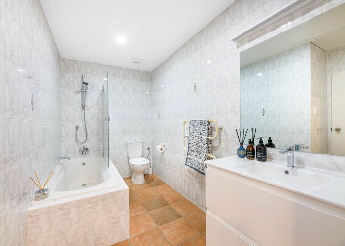  at 16E Sarawia Street, Newmarket, Auckland