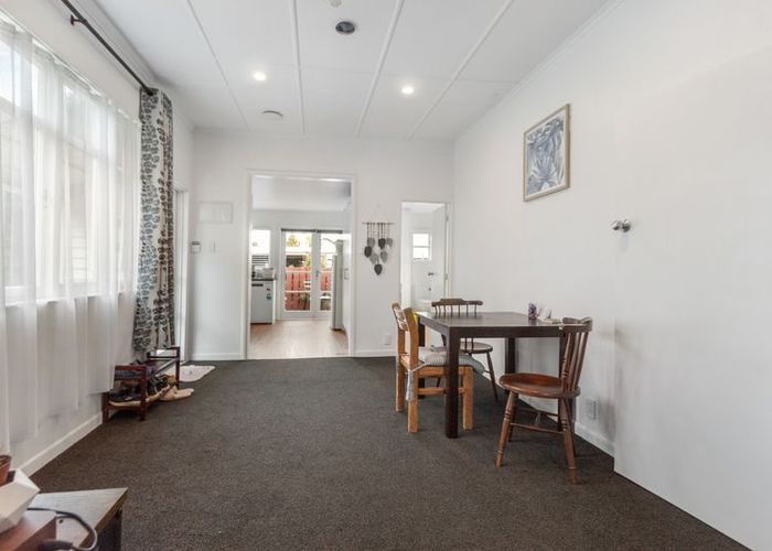  at 11 Princes Street, Mount Roskill, Auckland City, Auckland