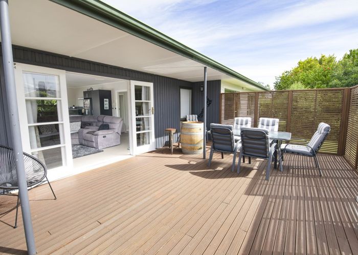  at 3B Hinton Road, Taradale, Napier