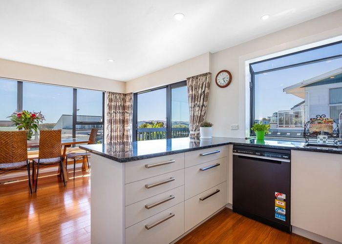  at 6 Ettrick Grove, Papakowhai, Porirua, Wellington