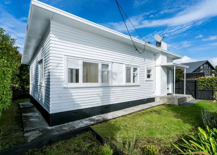  at 61 Upper Harbour Drive, Greenhithe, North Shore City, Auckland