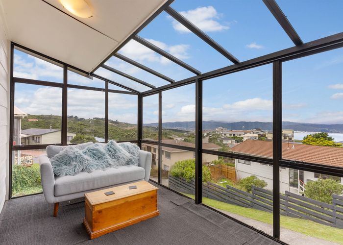  at 11 Sunhaven Drive, Newlands, Wellington, Wellington