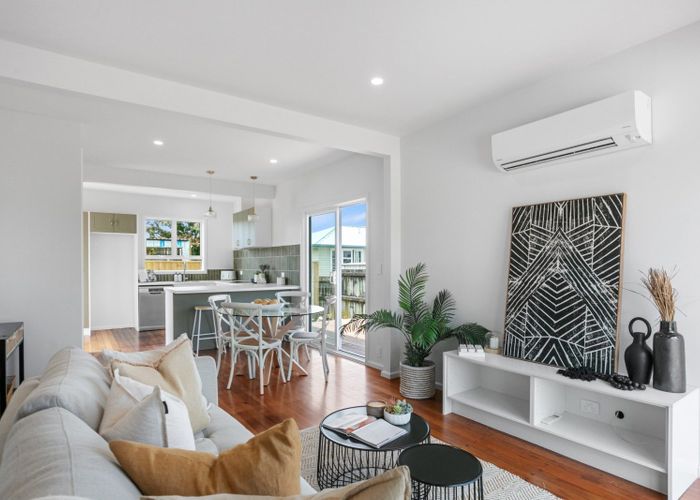 at 46 Beach Road, Collingwood