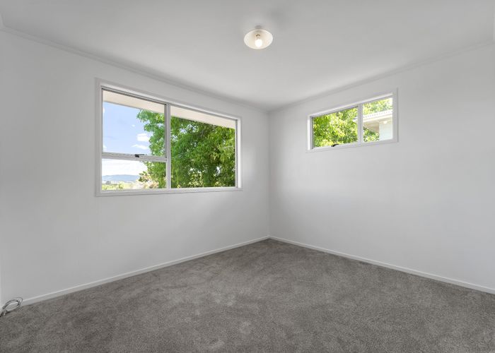  at 38 Donovan Ave, Massey, Waitakere City, Auckland