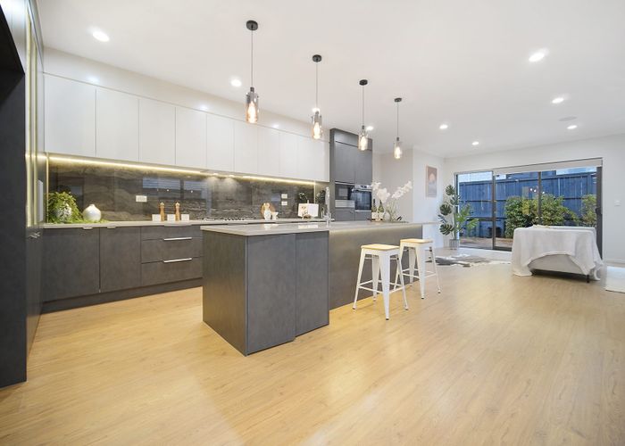  at 3 Cloonlyon Drive, Flat Bush, Manukau City, Auckland