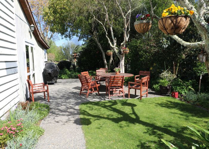  at 153 Chester Road, Clareville, Carterton