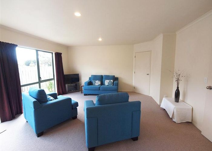  at 2/99 Moorefield Road, Johnsonville, Wellington