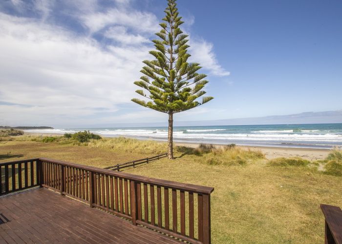  at 143 Blue Pacific Parade, Riversdale Beach