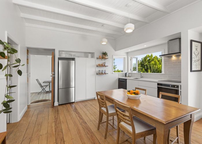  at 18 Stewart Street, Raglan