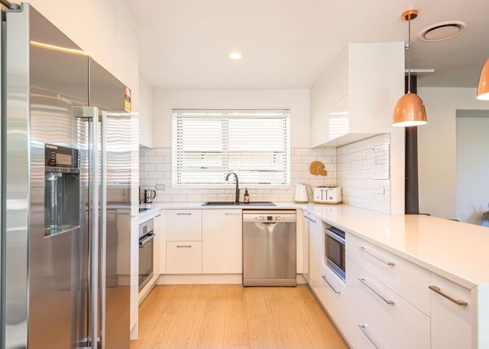  at 14B Castile Place, Belfast, Christchurch