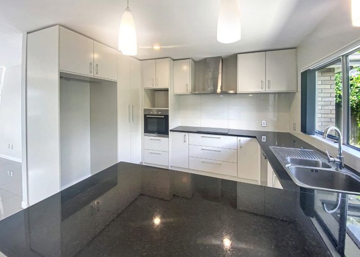  at 28A Panorama Road, Mount Wellington, Auckland
