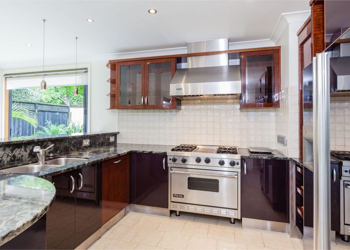  at 15 Fordyce Ave, Sunnyhills, Manukau City, Auckland