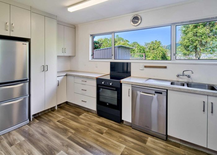  at 17 Rembrandt Avenue, Tawa, Wellington, Wellington