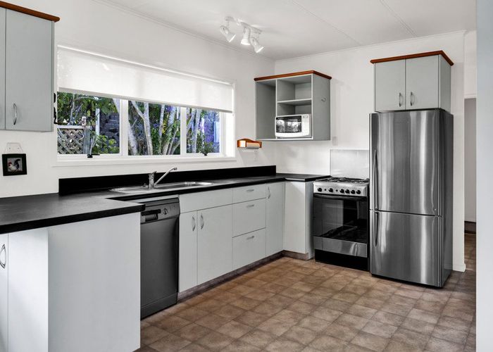  at 30 Truby King Street, Merrilands, New Plymouth