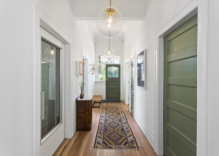  at 62 Garnet Road, Westmere, Auckland