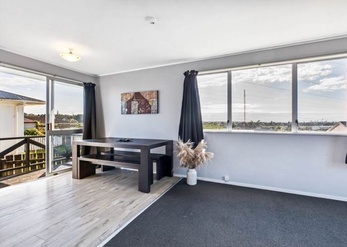  at 3/24A WAIMUMU RD, Massey, Waitakere