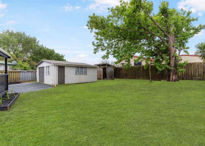  at 220 Dominion Road, Red Hill, Papakura