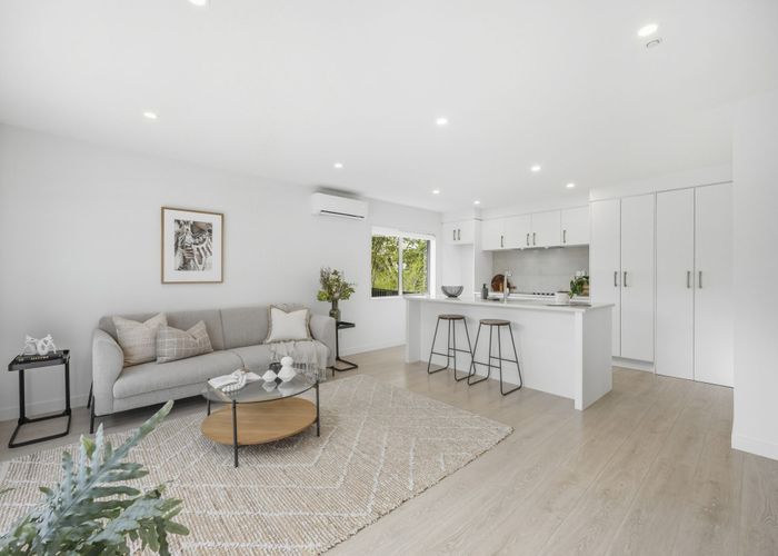  at 40B Chippendale Crescent, Birkdale, North Shore City, Auckland