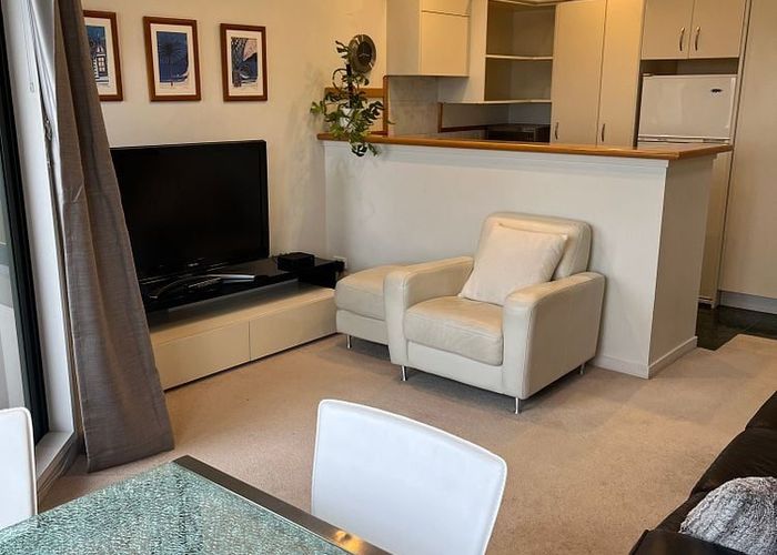  at 2B/4 Fleet Street, Devonport, North Shore City, Auckland