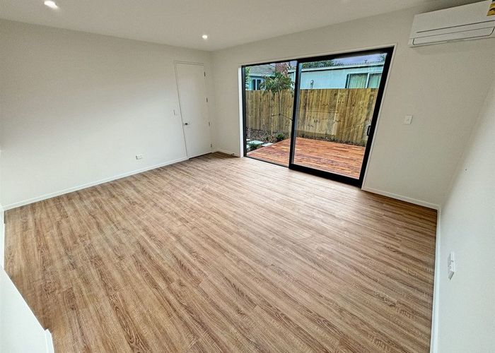  at 4/31 Newmark Street, Bishopdale, Christchurch
