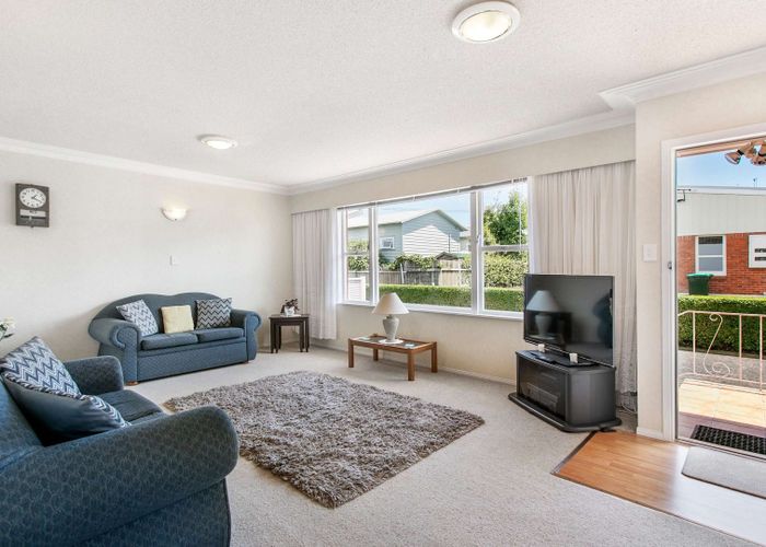 at 4/63 Rawhiti Road, Onehunga, Auckland