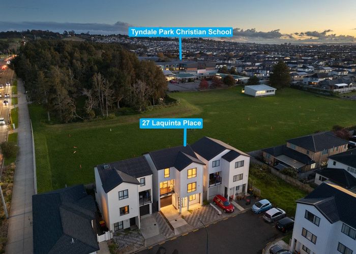  at 27 Laquinta Place, Flat Bush, Auckland