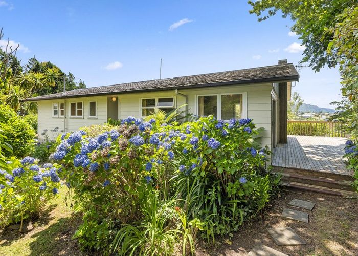 at 15 Raniera Place, Springfield, Rotorua