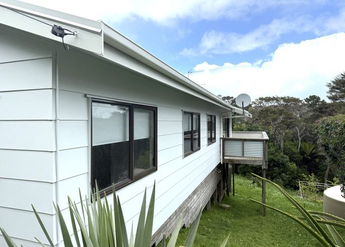  at Oneroa, Waiheke Island, Auckland