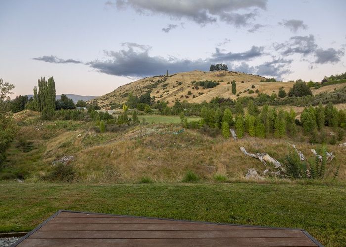  at 7 Longlands Street, Lake Hayes, Queenstown-Lakes, Otago
