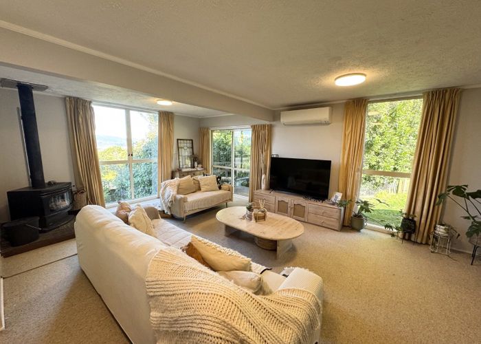  at 27 Viewmont Drive, Harbour View, Lower Hutt, Wellington